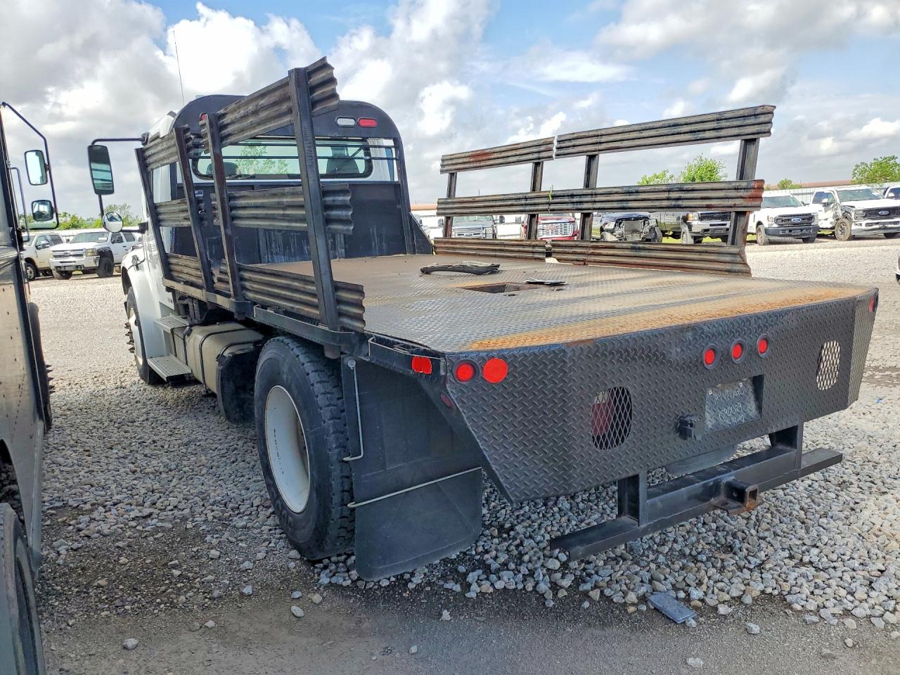 1FVACWDT3CDBD8926 · 2012 FREIGHTLINER HEAVY DUTY TRUCKS · 2/12