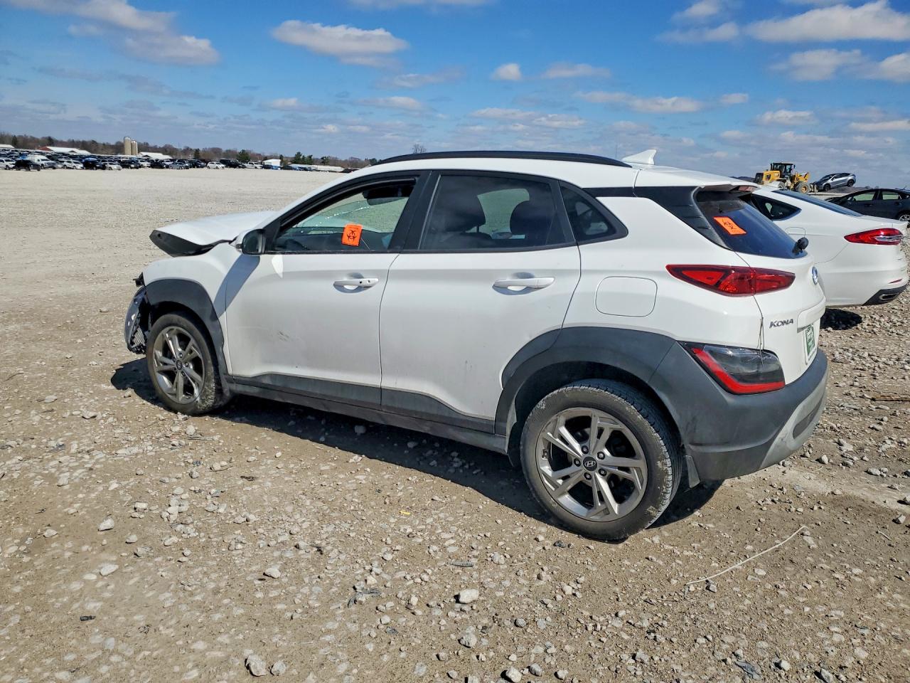 KM8K62AB9PU944946 · 2023 HYUNDAI KONA · 2/13