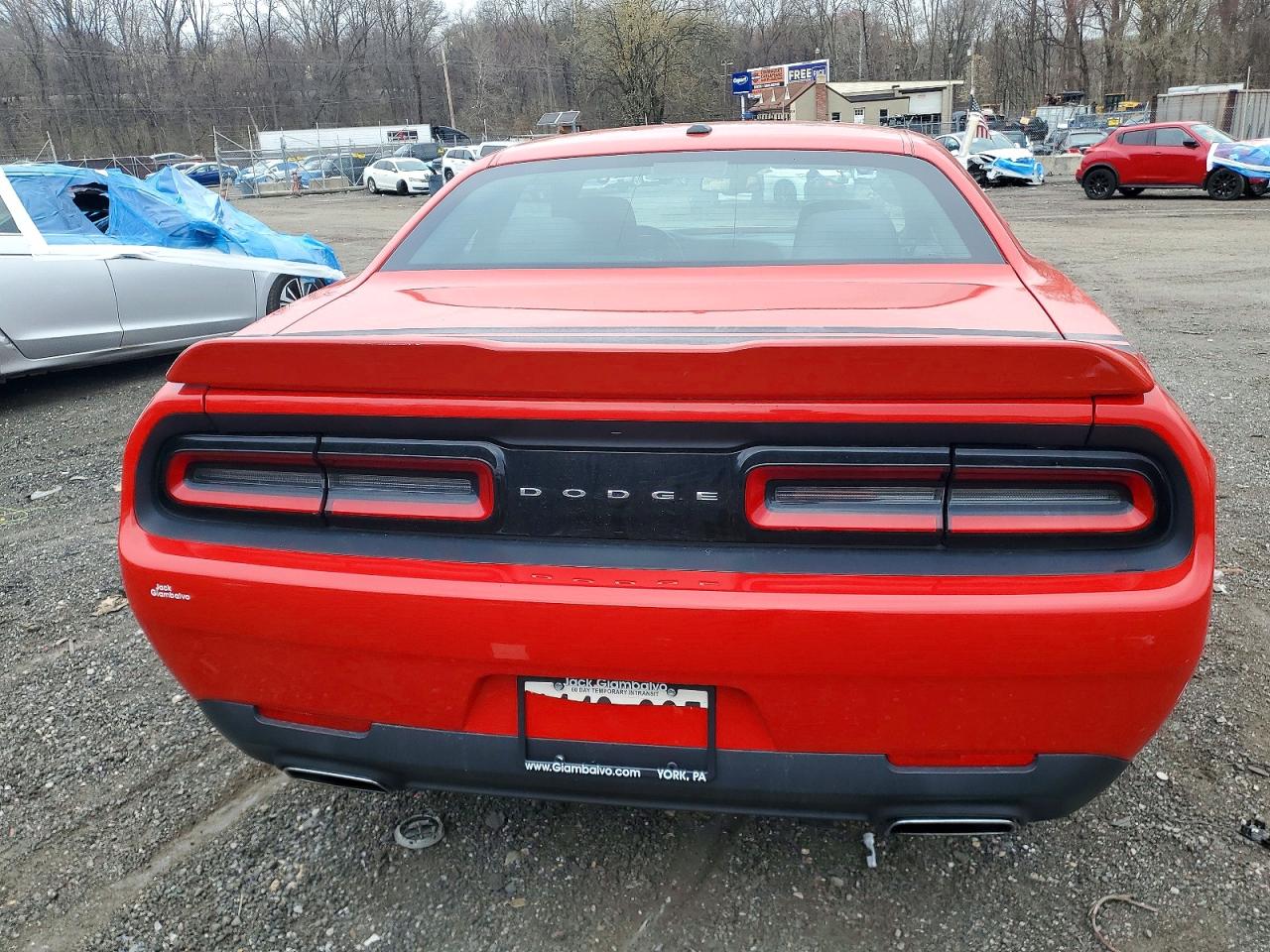 2C3CDZAG2GH130759 · 2016 DODGE CHALLENGER · 10/12