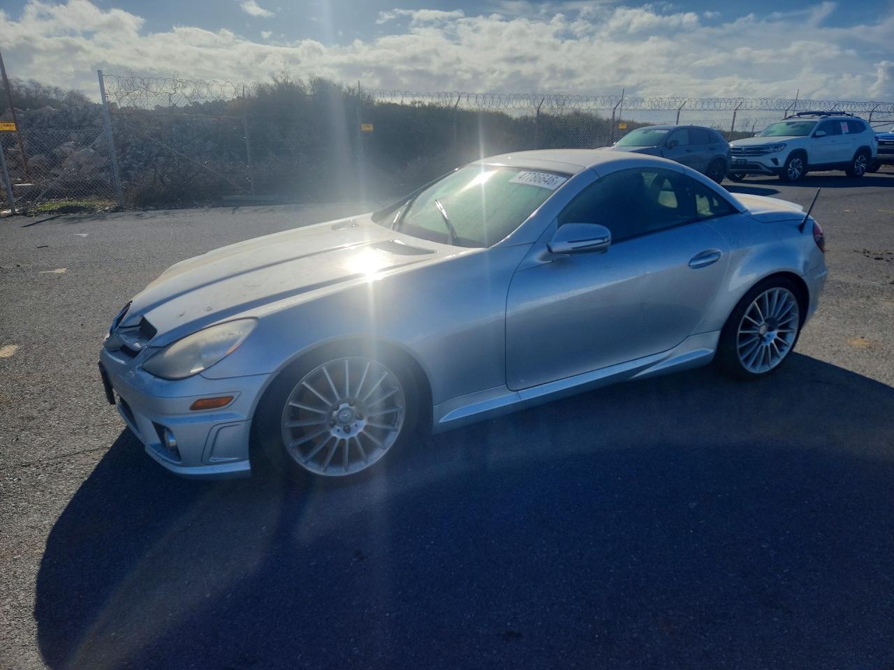 WDBWK5EA4AF229247 · 2010 MERCEDES-BENZ SLK