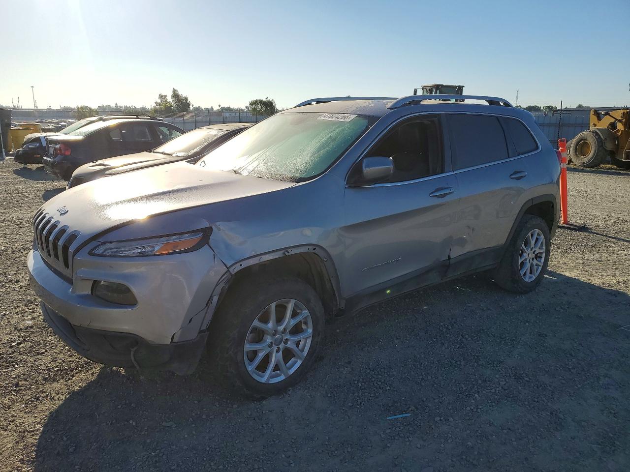 1C4PJMLBXJD543608 · 2018 JEEP CHEROKEE