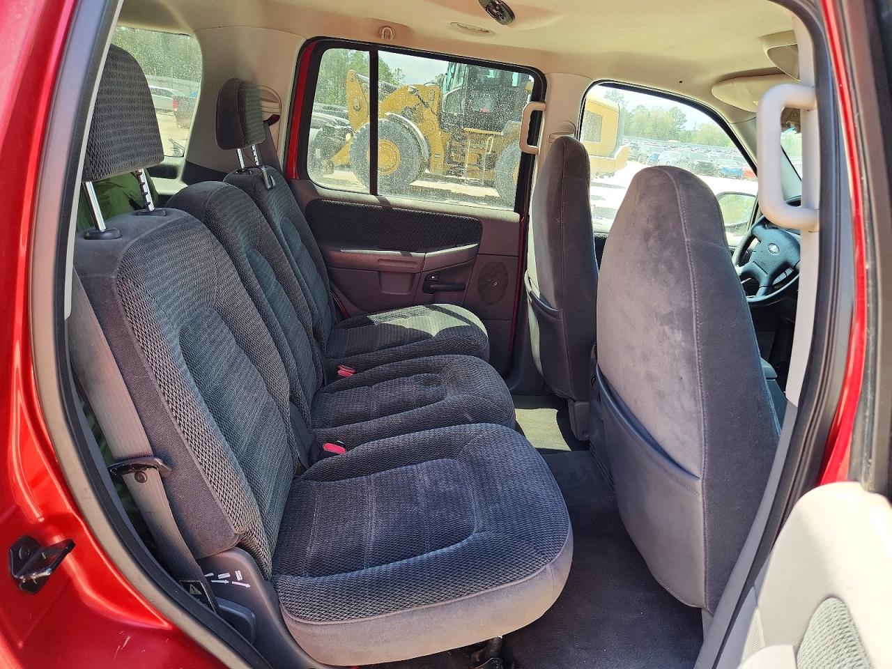 1FMZU73W72ZA39313 · 2002 FORD EXPLORER · 10/12