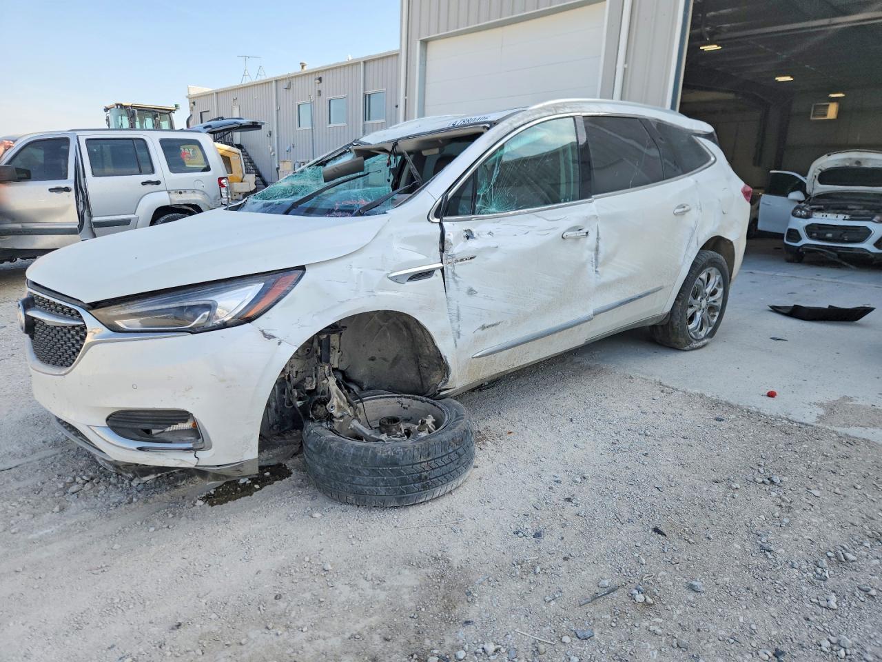 5GAEVCKW4KJ124460 · 2019 BUICK ENCLAVE
