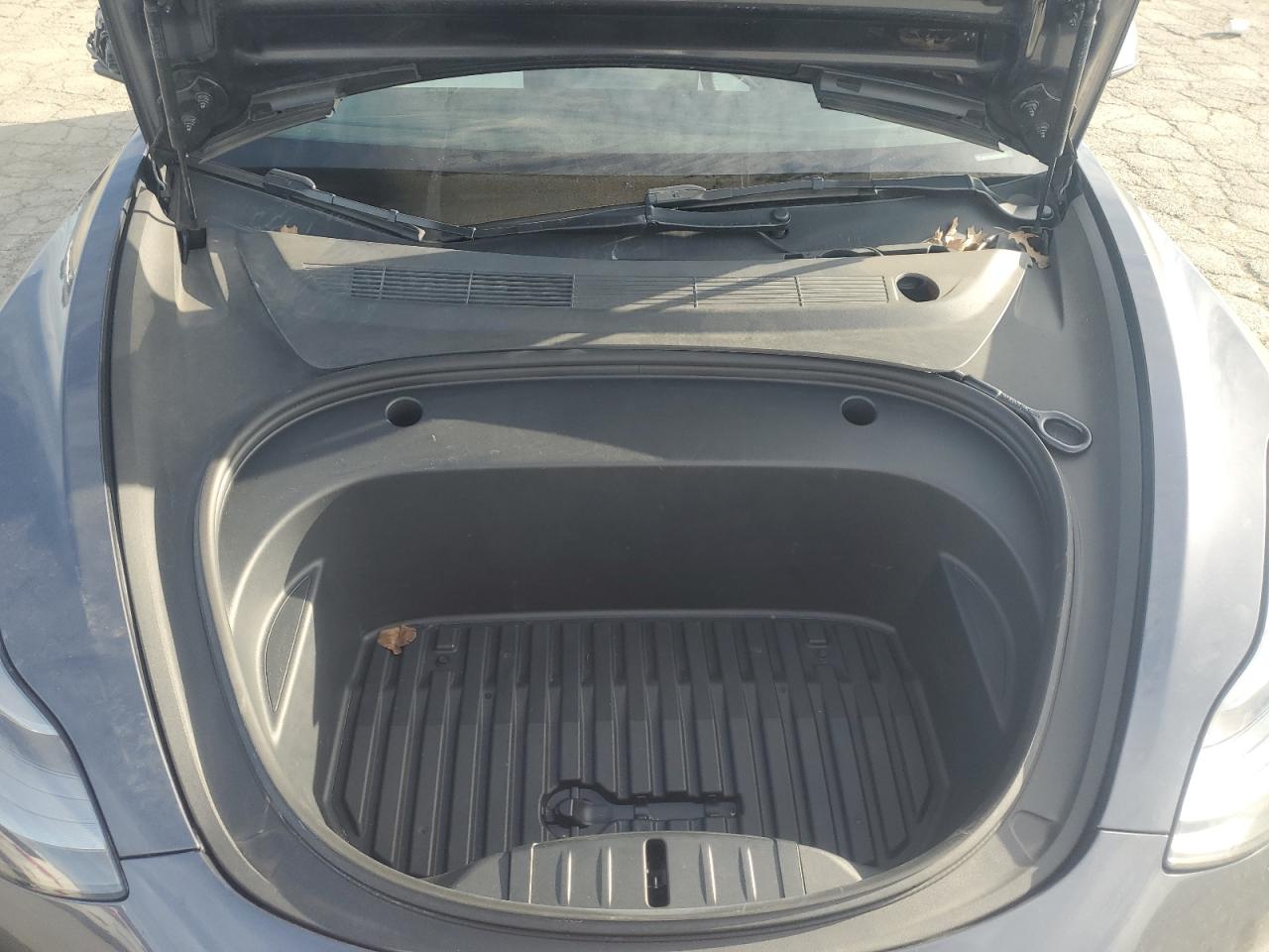 5YJ3E1EA9NF344280 · 2022 TESLA MODEL 3 · 11/12