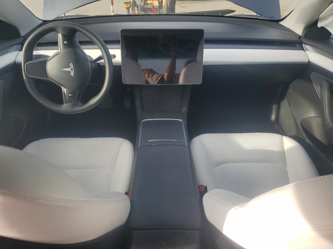 5YJ3E1EA9NF344280 · 2022 TESLA MODEL 3 · 8/12