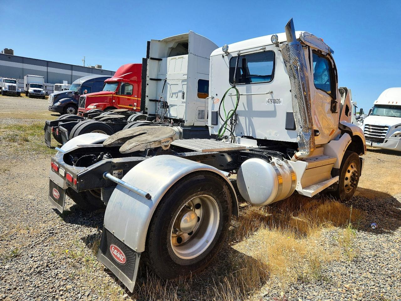 1XPBAK8X4MD760819 · 2021 PETERBILT 579 · 4/10