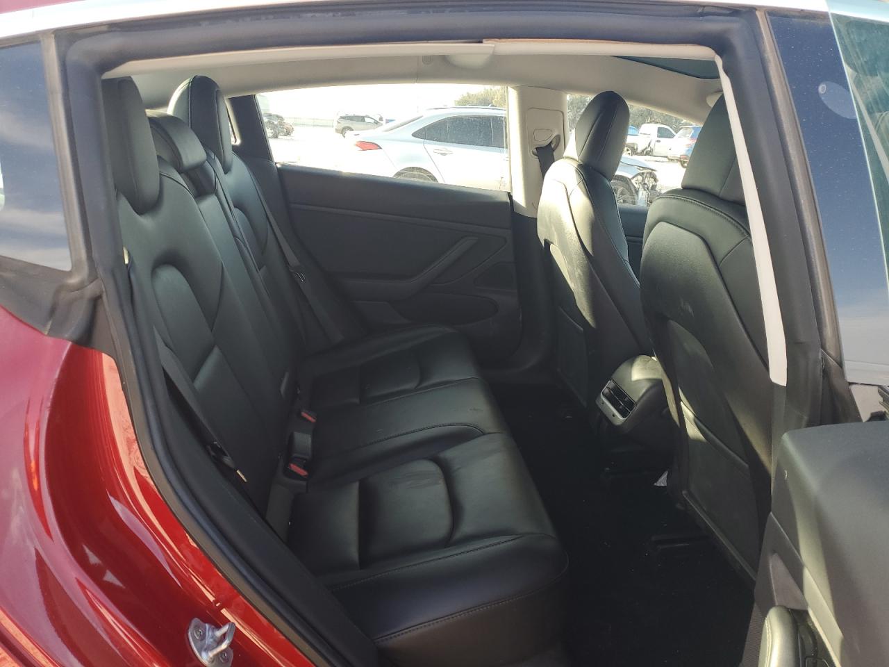 5YJ3E1EB9KF364856 · 2019 TESLA MODEL 3 · 10/12