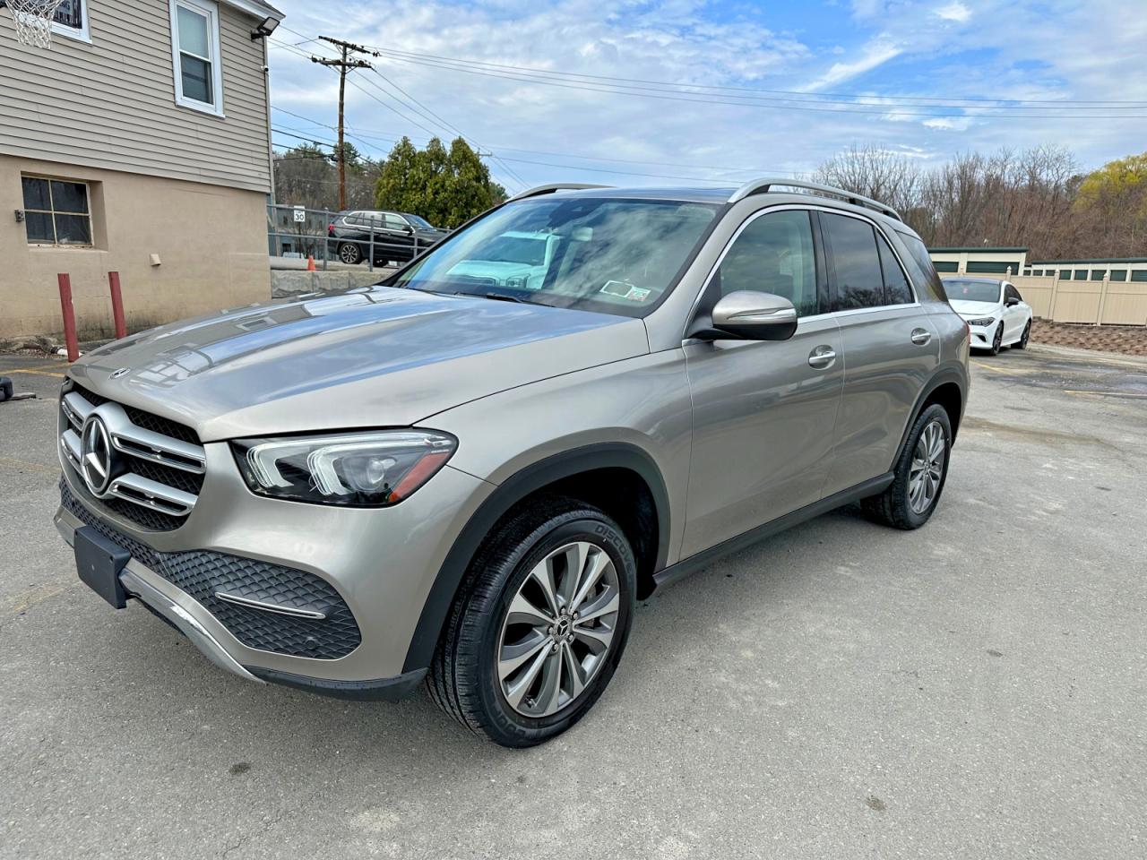 4JGFB4KB9LA010496 · 2020 MERCEDES-BENZ GLE