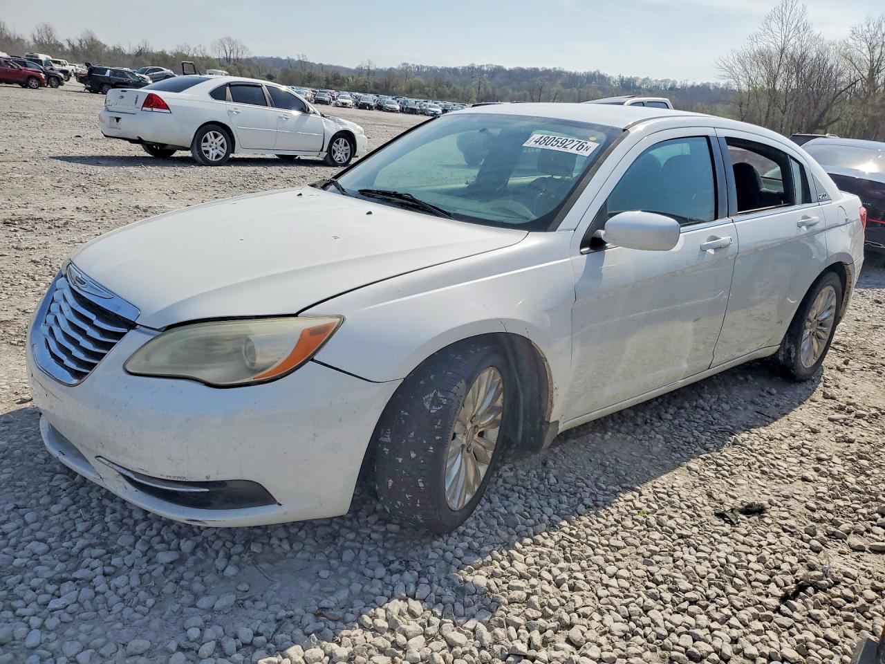 1C3CCBAB6DN685599 · 2013 CHRYSLER 200
