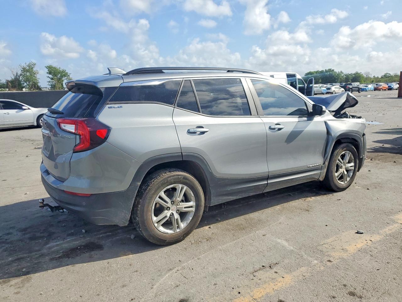 3GKALMEG0PL222726 · 2023 GMC TERRAIN · 3/13