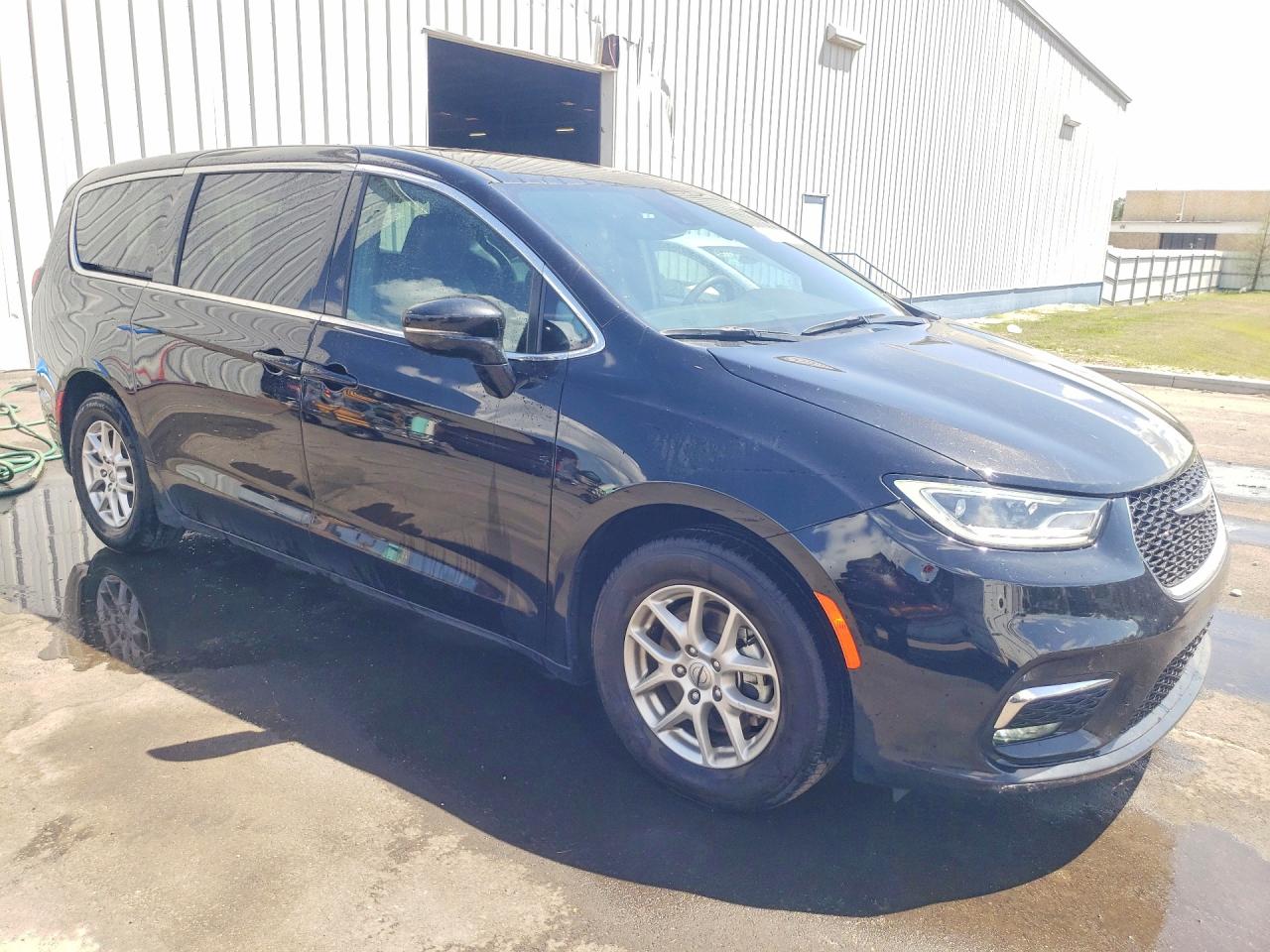 2C4RC1BG6SR545143 · 2025 CHRYSLER PACIFICA · 4/13