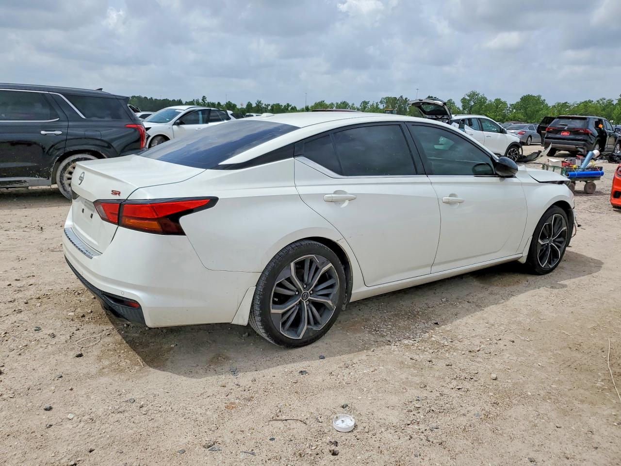 1N4BL4CV9PN408059 · 2023 NISSAN ALTIMA · 3/13