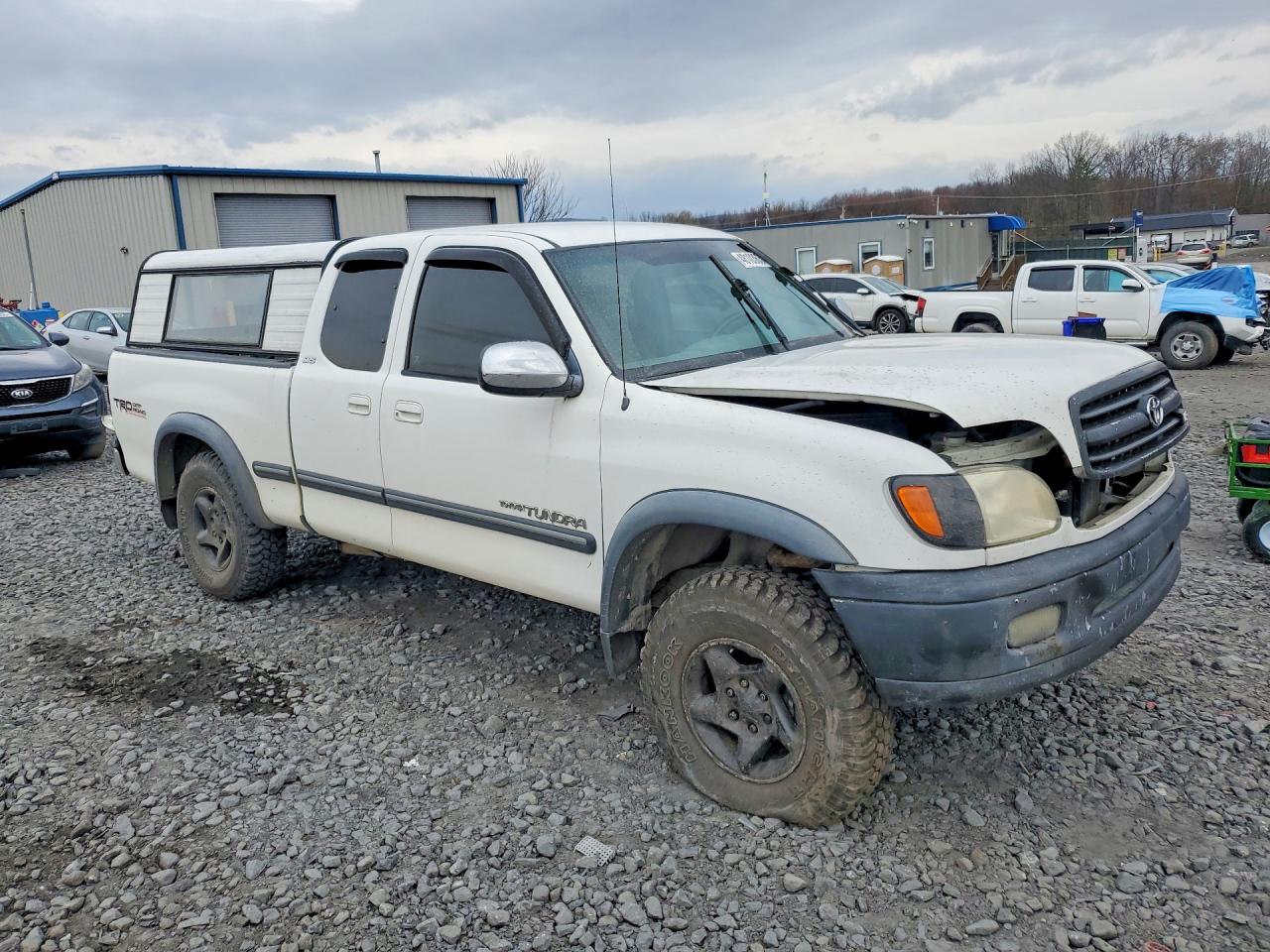 5TBBT44101S205951 · 2001 TOYOTA TUNDRA · 4/13
