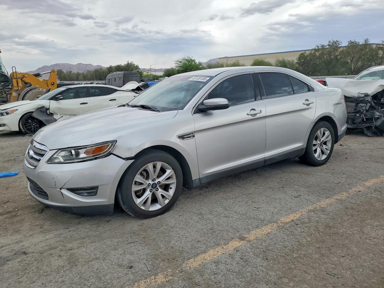 1FAHP2EW8BG139218 · 2011 FORD TAURUS