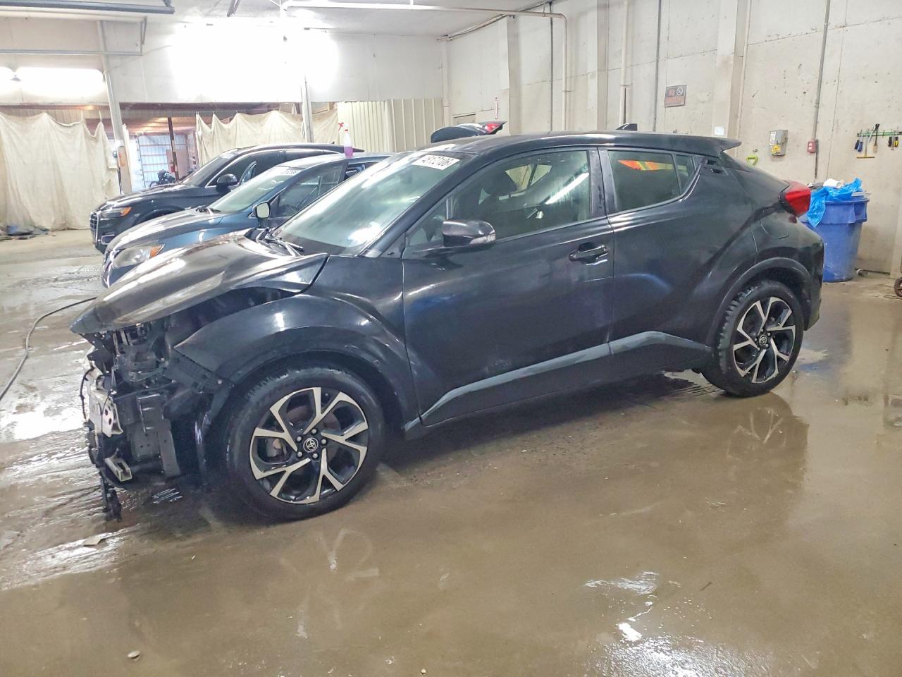 JTNKHMBX0M1102610 · 2021 TOYOTA C-HR