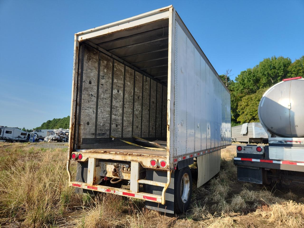 1JJV281W46L978632 · 2006 WABASH DRY VAN TRAILER · 4/10