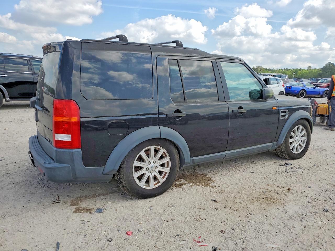 SALAE25448A447751 · 2008 LAND ROVER LR3 · 3/13