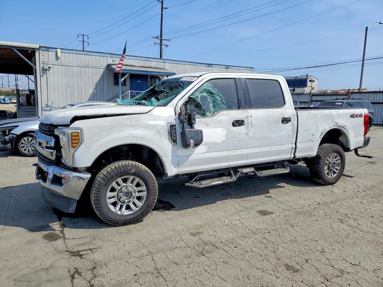 1FT7W2B60KEF14124 · 2019 FORD F250
