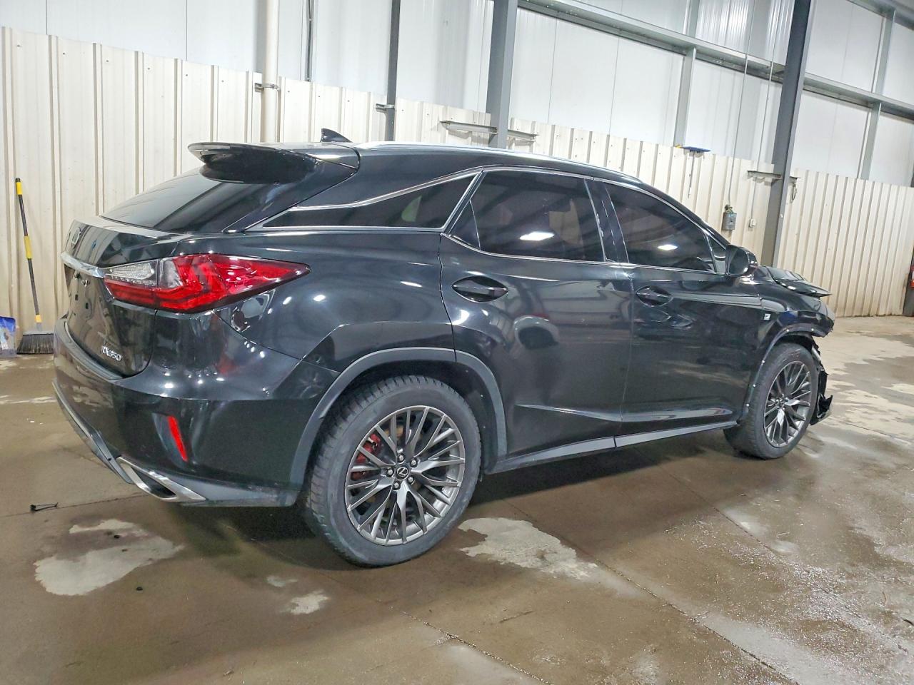 2T2BZMCA6KC193463 · 2019 LEXUS RX 350 · 3/13