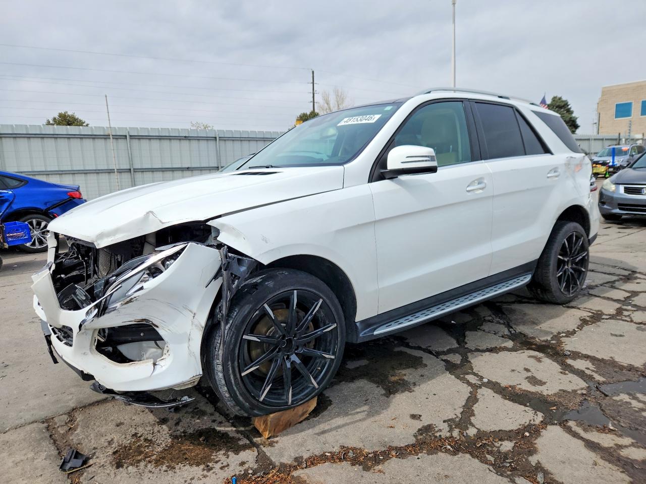 4JGDA5HB2GA734317 · 2016 MERCEDES-BENZ GLE