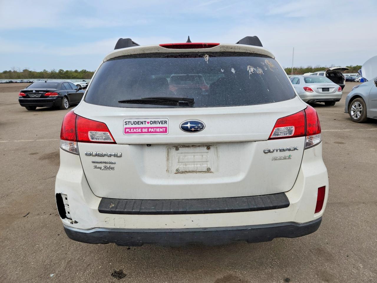 4S4BRBKC1C3277319 · 2012 SUBARU OUTBACK · 6/13