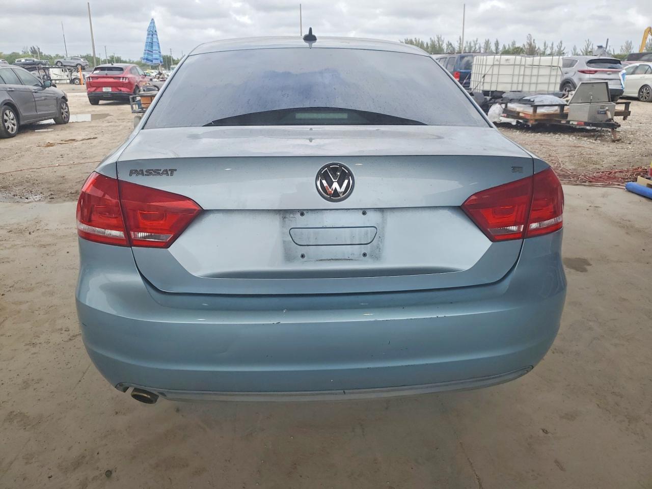 1VWBH7A3XCC072780 · 2012 VOLKSWAGEN PASSAT · 6/12