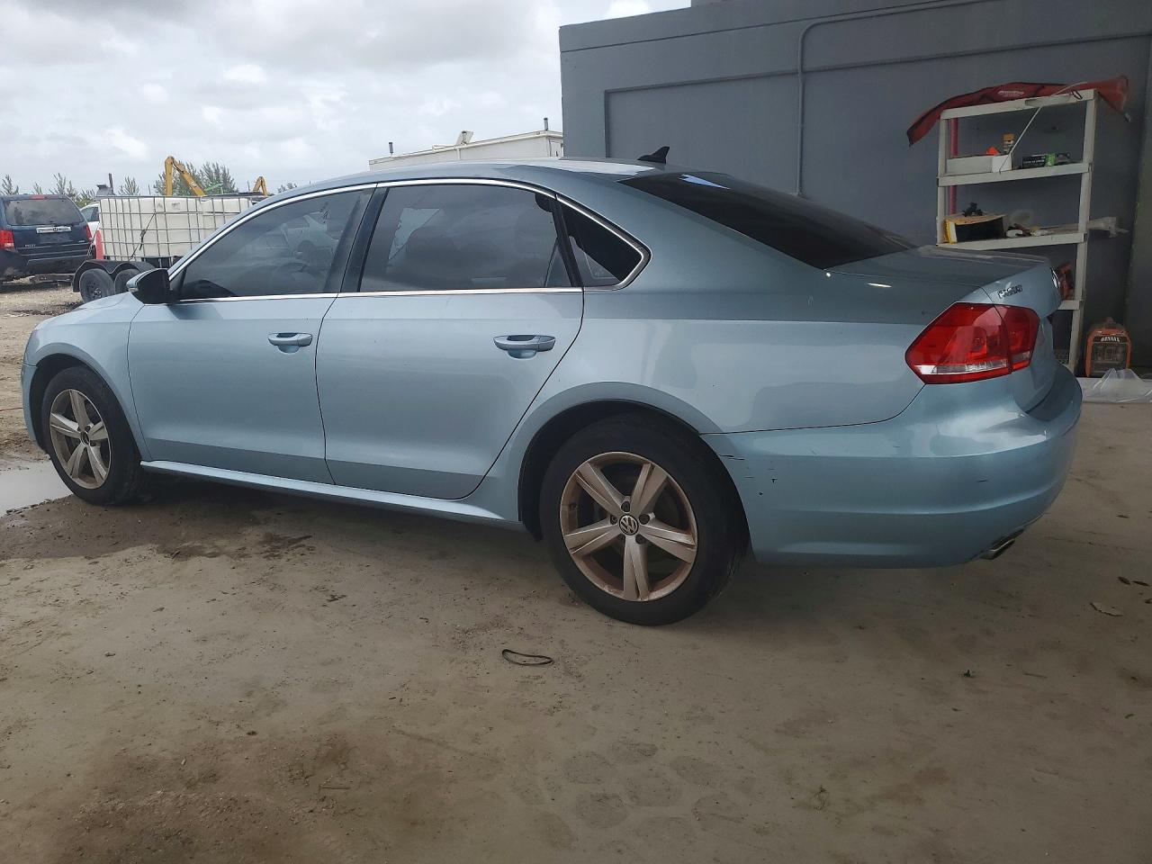 1VWBH7A3XCC072780 · 2012 VOLKSWAGEN PASSAT · 2/12
