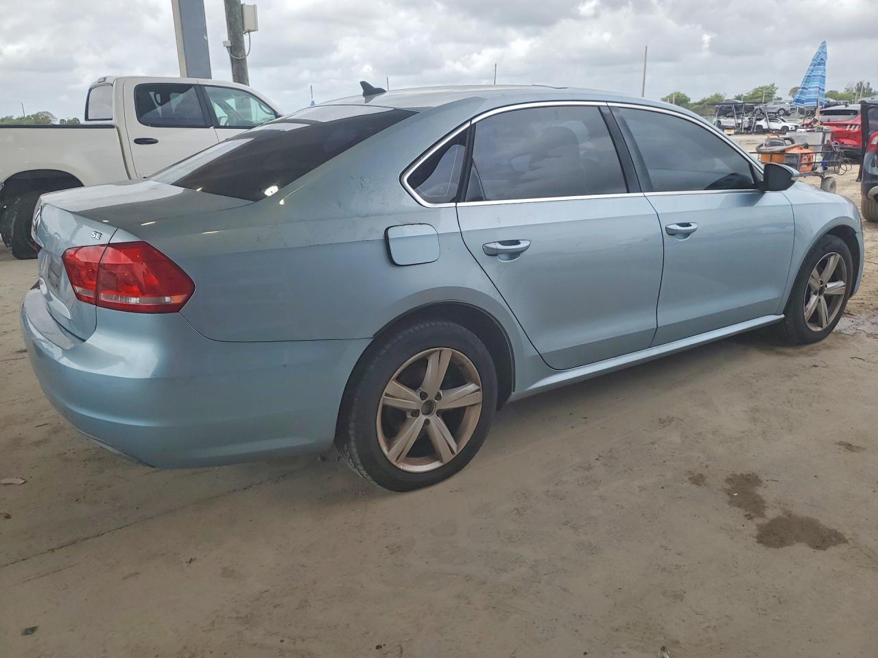 1VWBH7A3XCC072780 · 2012 VOLKSWAGEN PASSAT · 3/12