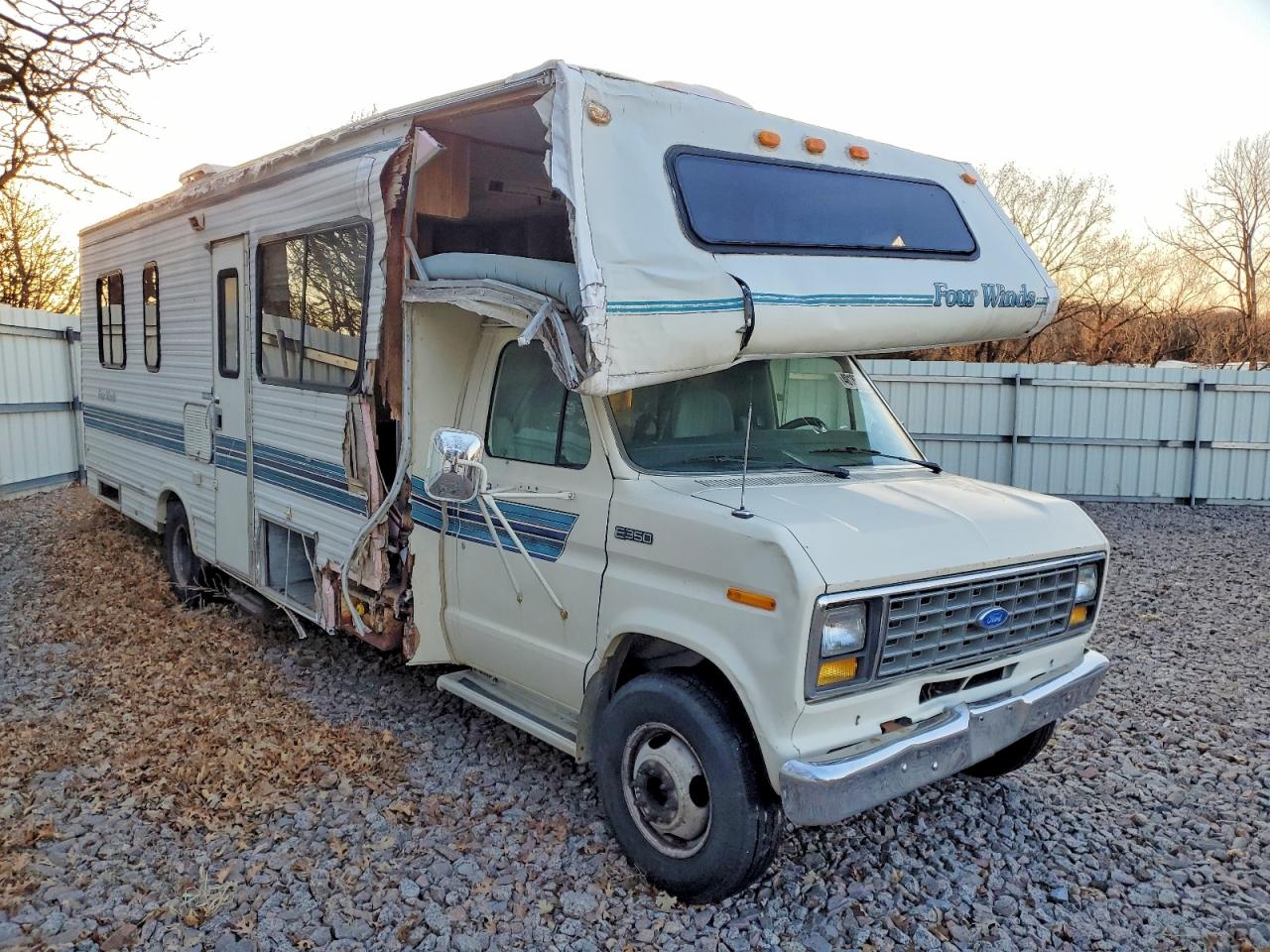 1FDKE30G2MHA88495 · 1991 FORD ECONOLINE