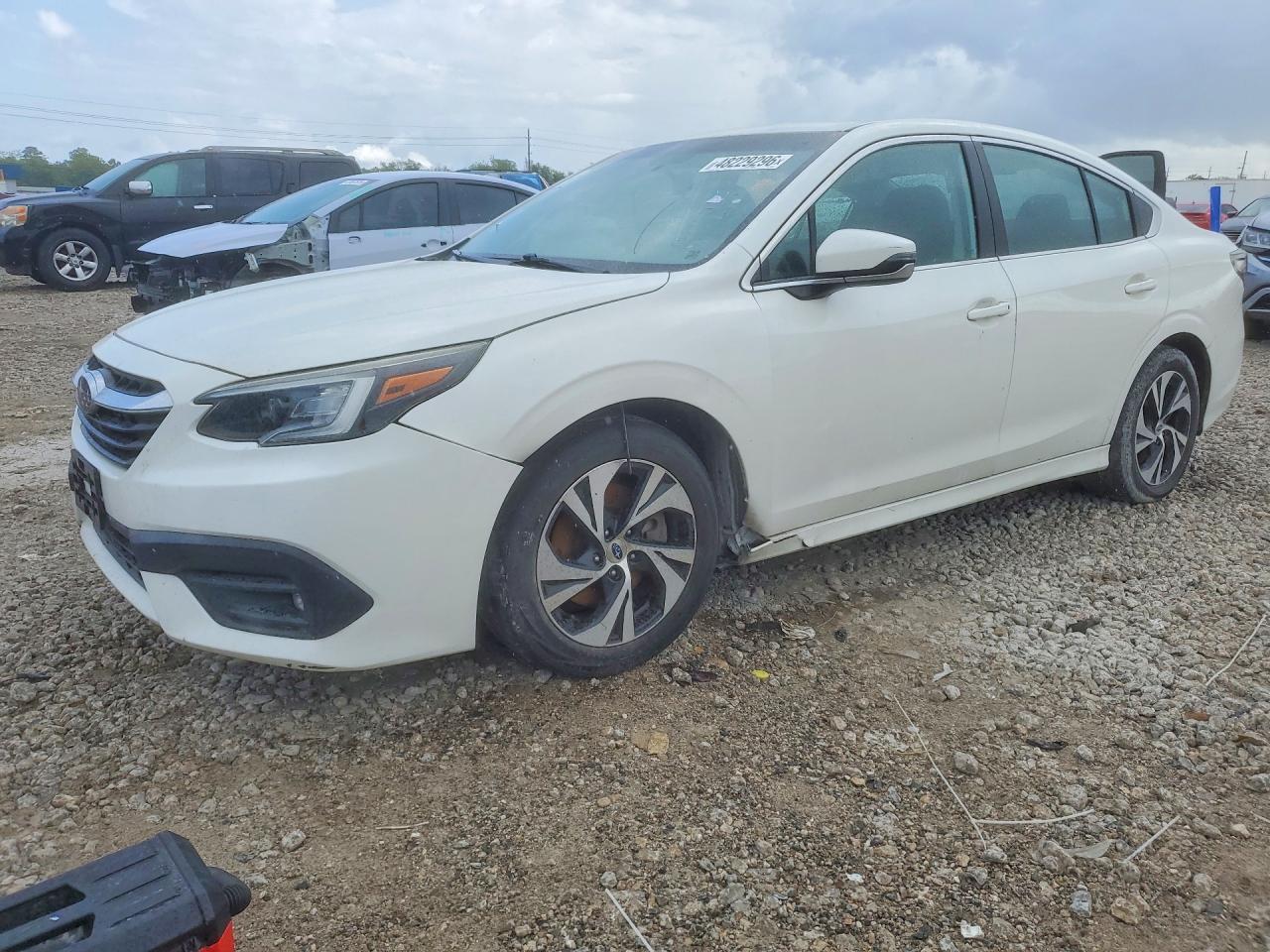 4S3BWAC67L3021864 · 2020 SUBARU LEGACY