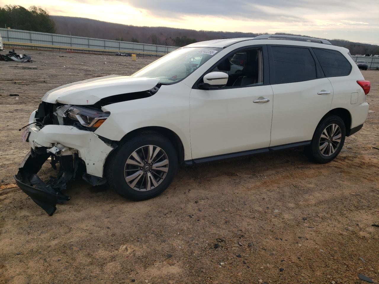 5N1DR2MM7KC593109 · 2019 NISSAN PATHFINDER