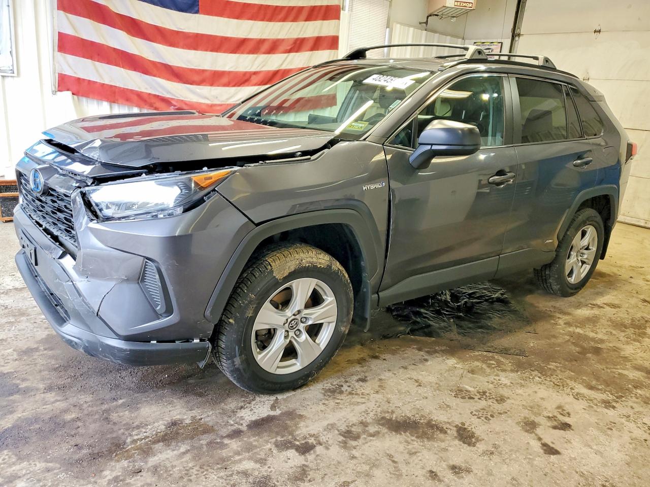 2T3LWRFV3KW036640 · 2019 TOYOTA RAV4 HYBRID