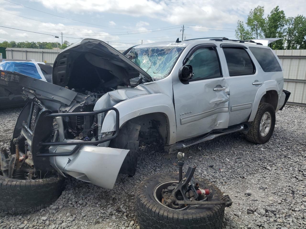 1GNSKBE09DR224822 · 2013 CHEVROLET TAHOE