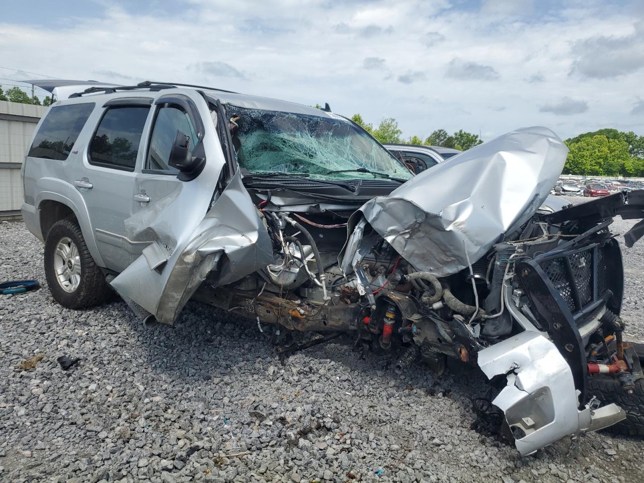 1GNSKBE09DR224822 · 2013 CHEVROLET TAHOE · 4/13