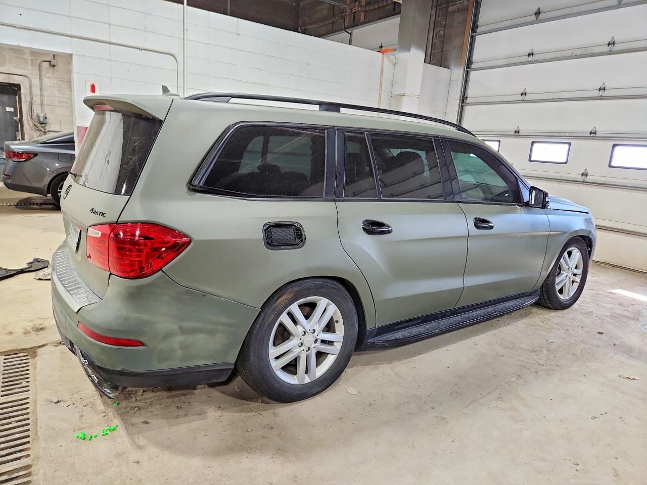 4JGDF7CE3DA172213 · 2013 MERCEDES-BENZ GL · 3/14