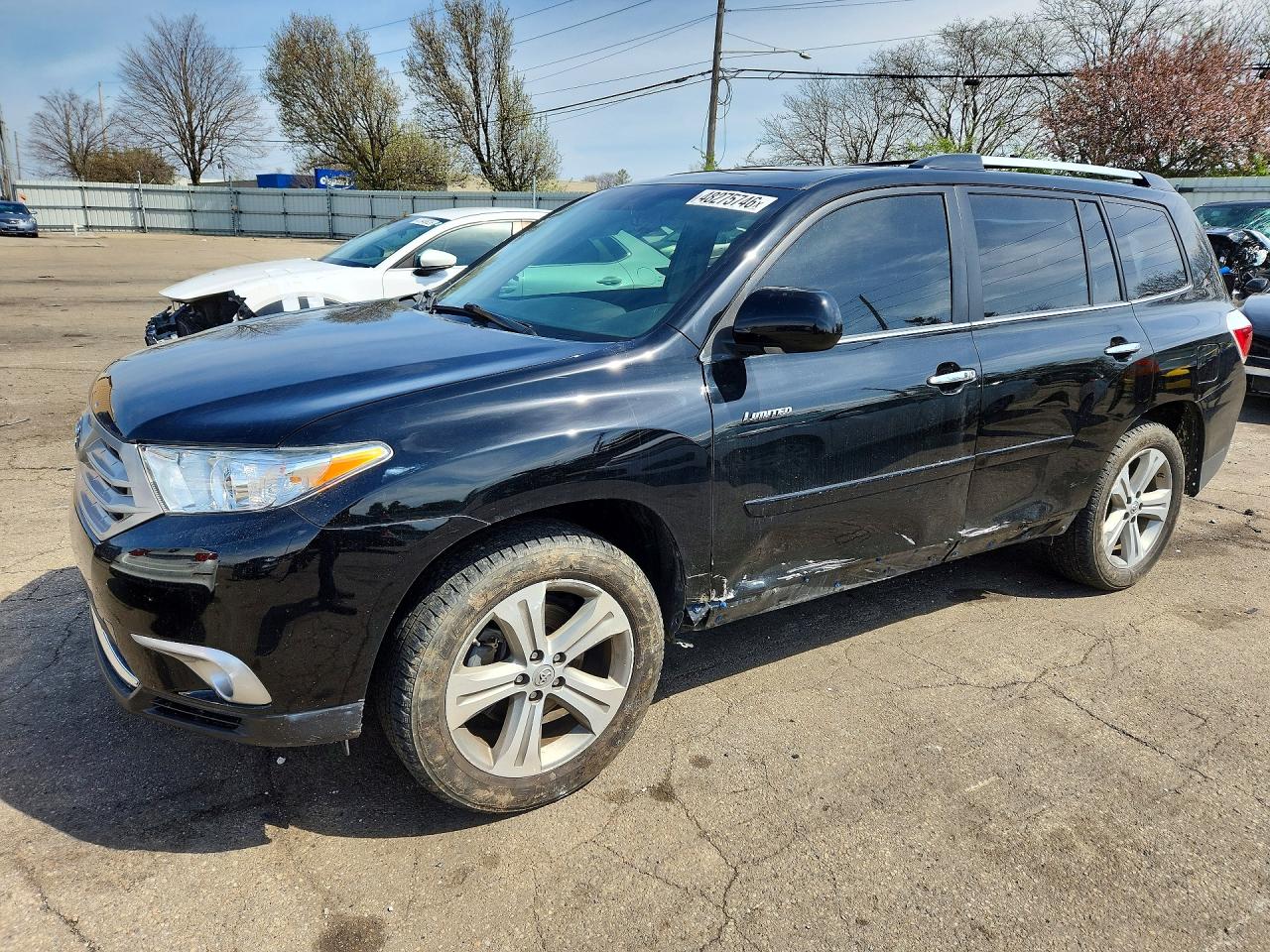 5TDDK3EH8DS185025 · 2013 TOYOTA HIGHLANDER