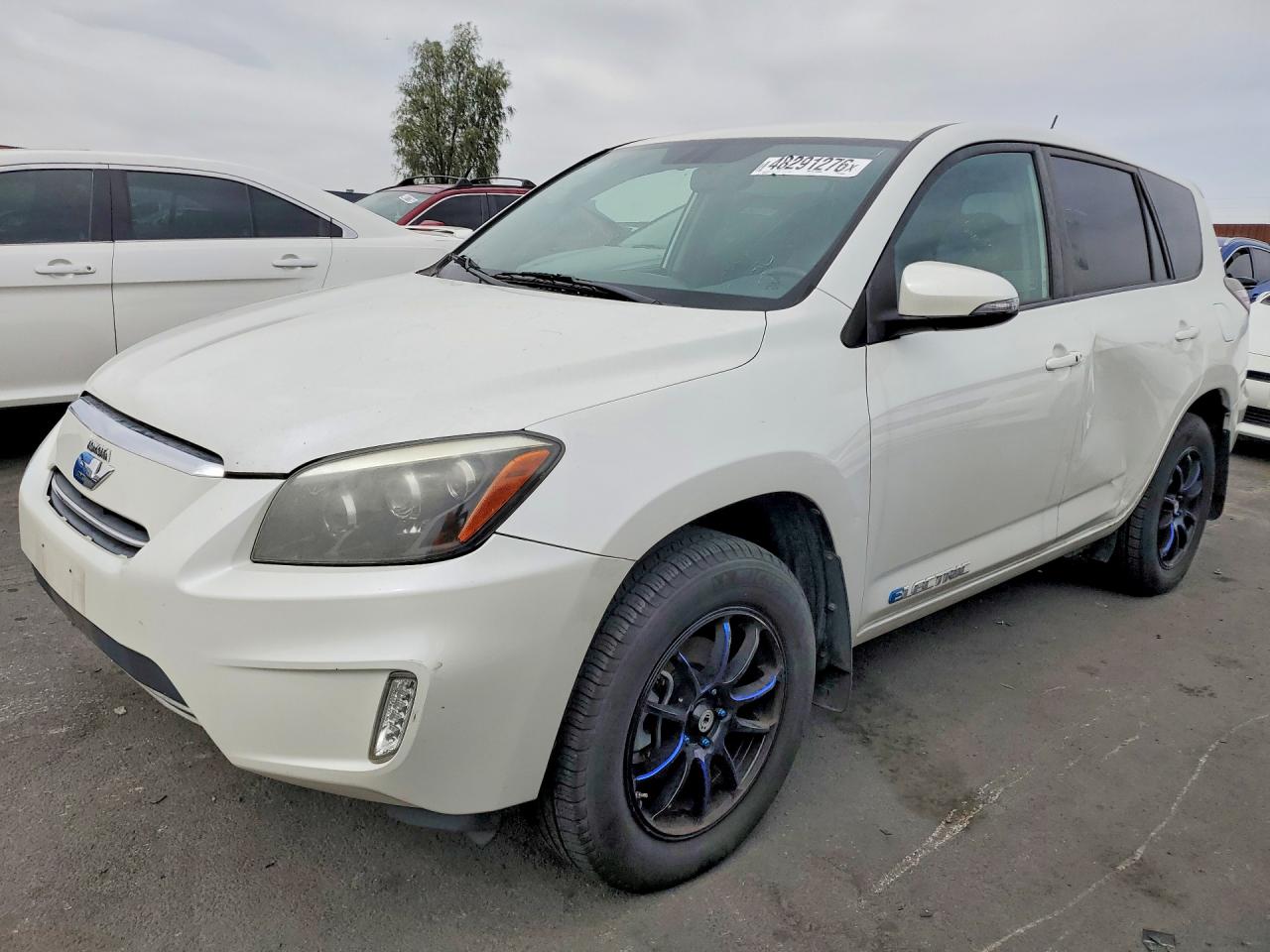 2T3YL4DV6EW002474 · 2014 TOYOTA RAV4 EV