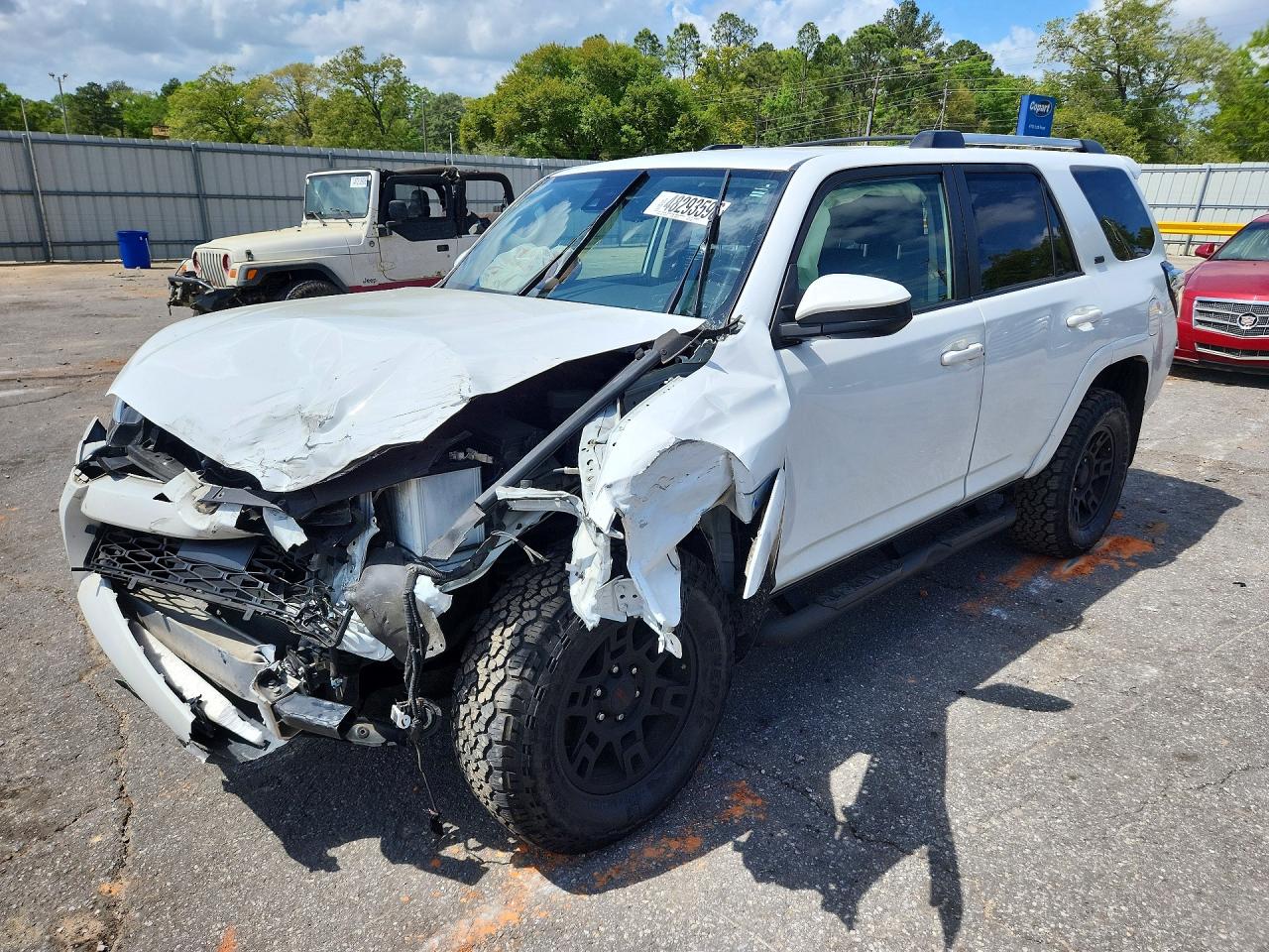 JTEEU5JR1N5272583 · 2022 TOYOTA 4RUNNER