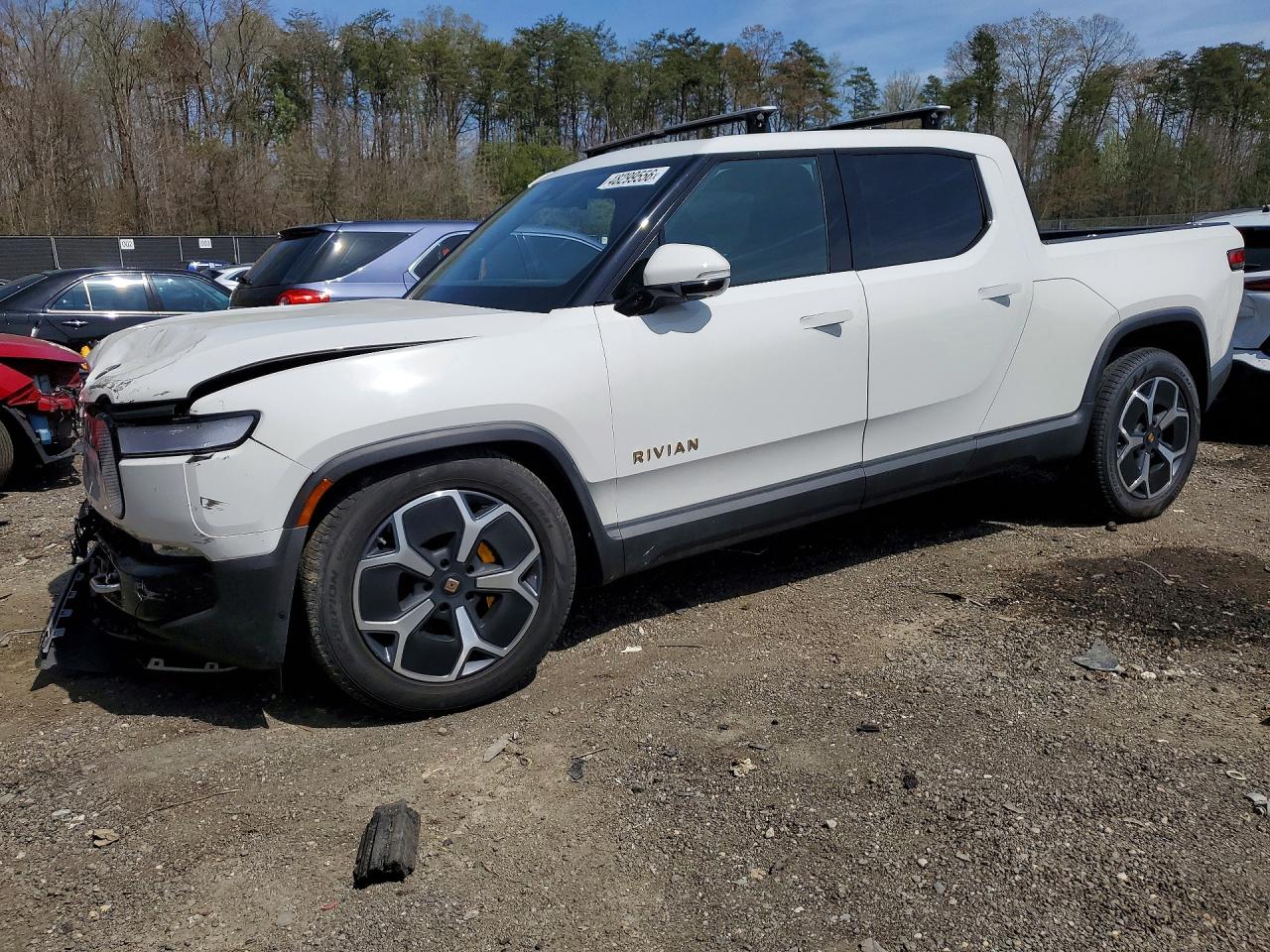 7FCTGAAA8PN022745 · 2023 RIVIAN R1T