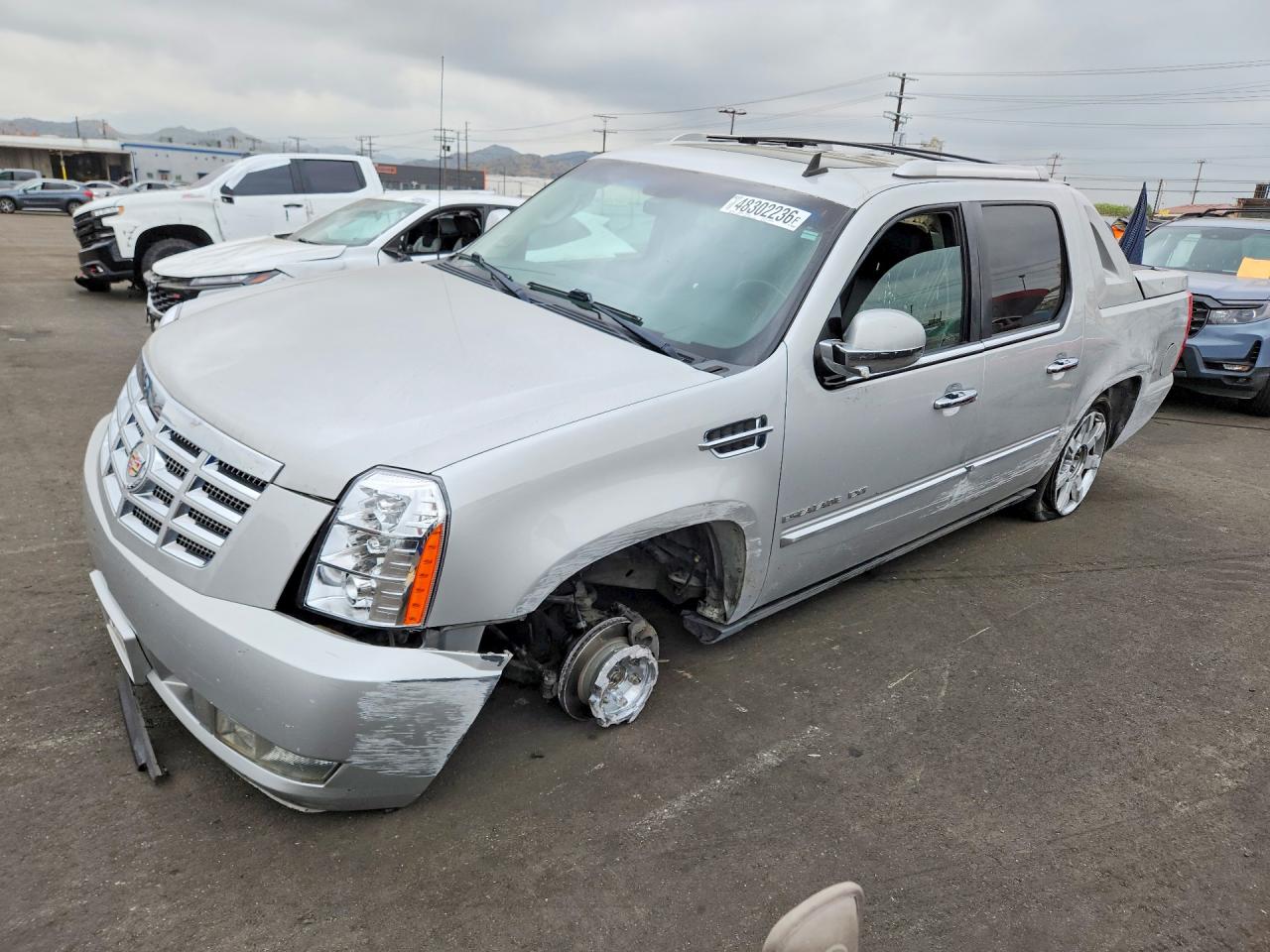 3GYT4NEF3BG326282 · 2011 CADILLAC ESCALADE