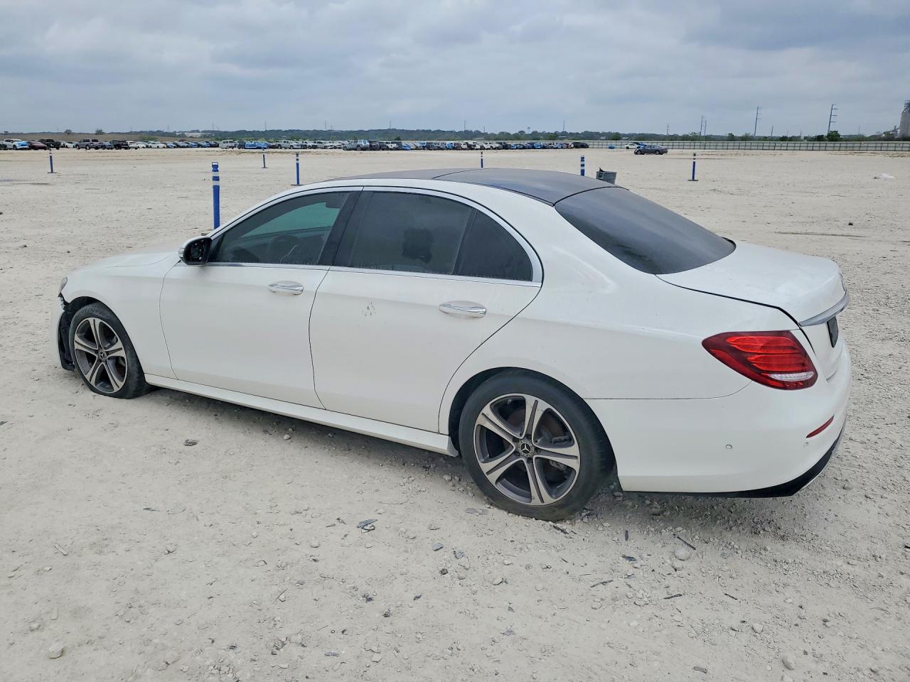 WDDZF4JB0KA533515 · 2019 MERCEDES-BENZ E · 2/12