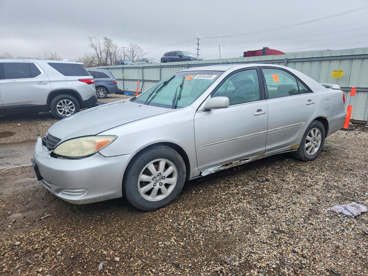 4T1BE32K92U585811 · 2002 TOYOTA CAMRY
