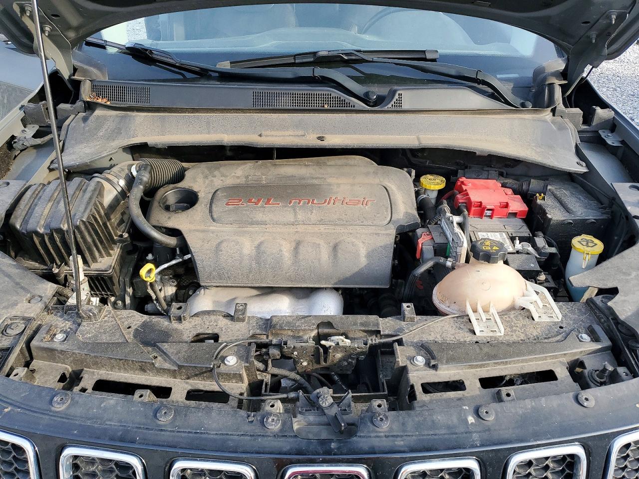 3C4NJDCB0MT511143 · 2021 JEEP COMPASS · 12/14