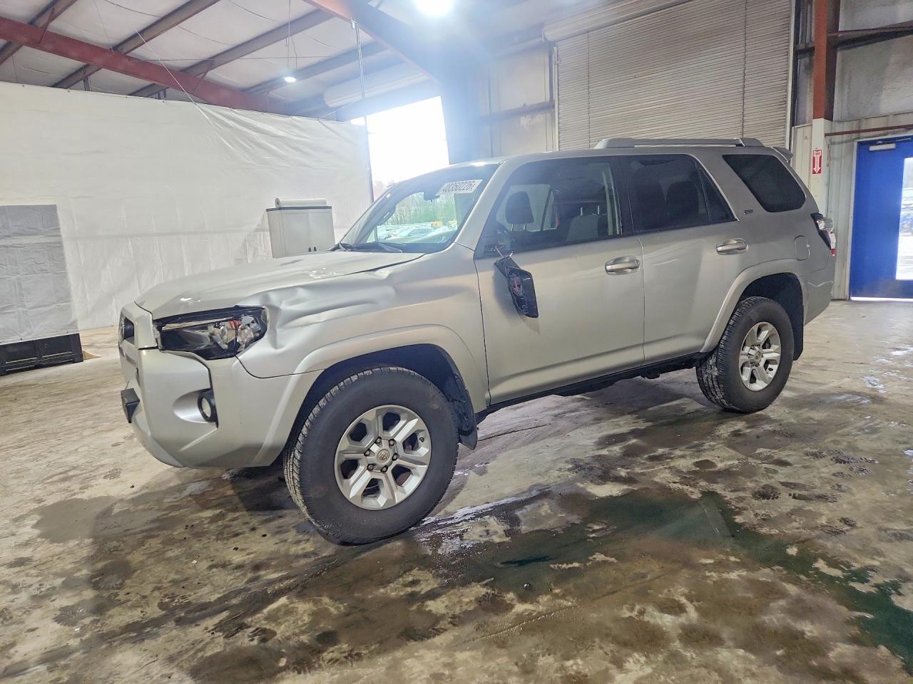 JTEBU5JR3E5176070 · 2014 TOYOTA 4RUNNER