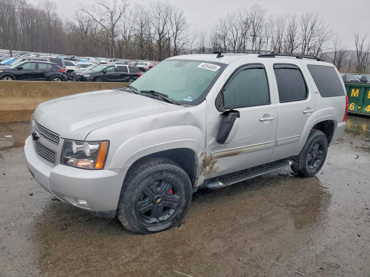 1GNSKBE02BR292456 · 2011 CHEVROLET TAHOE