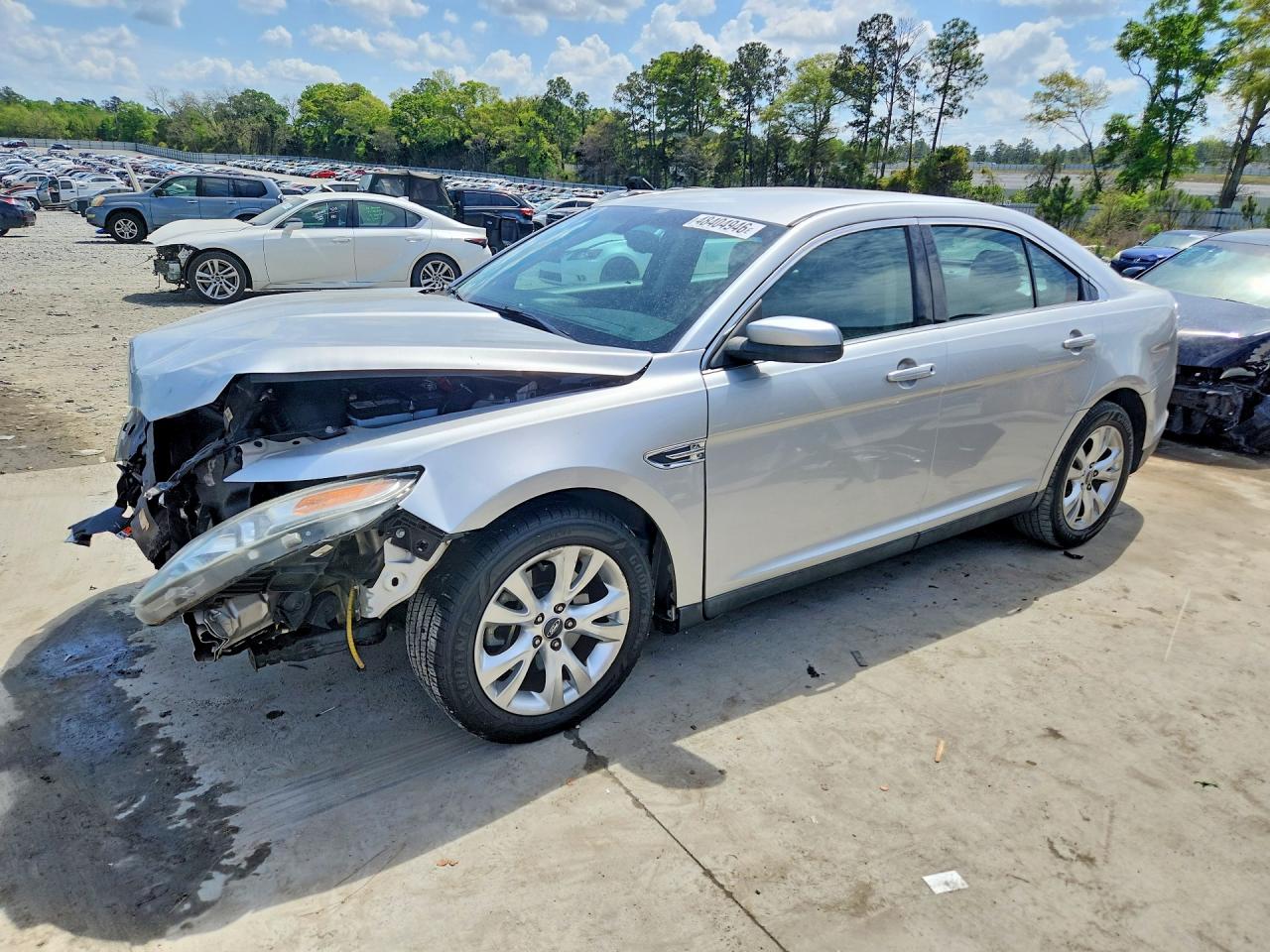 1FAHP2EW8BG109717 · 2011 FORD TAURUS