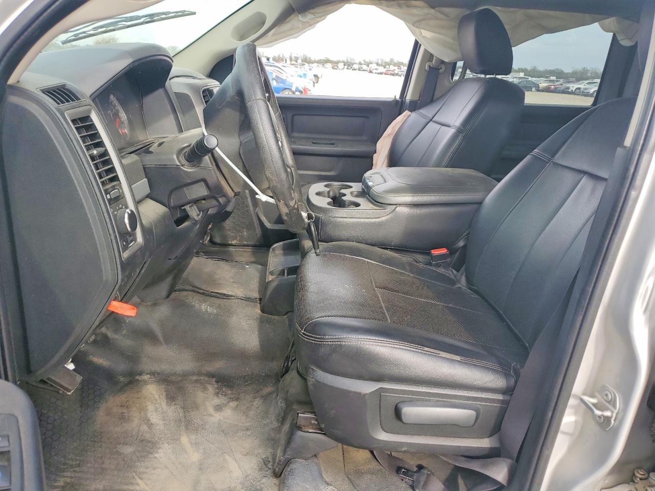 1C6RR7KM3GS290276 · 2016 RAM 1500 · 7/12
