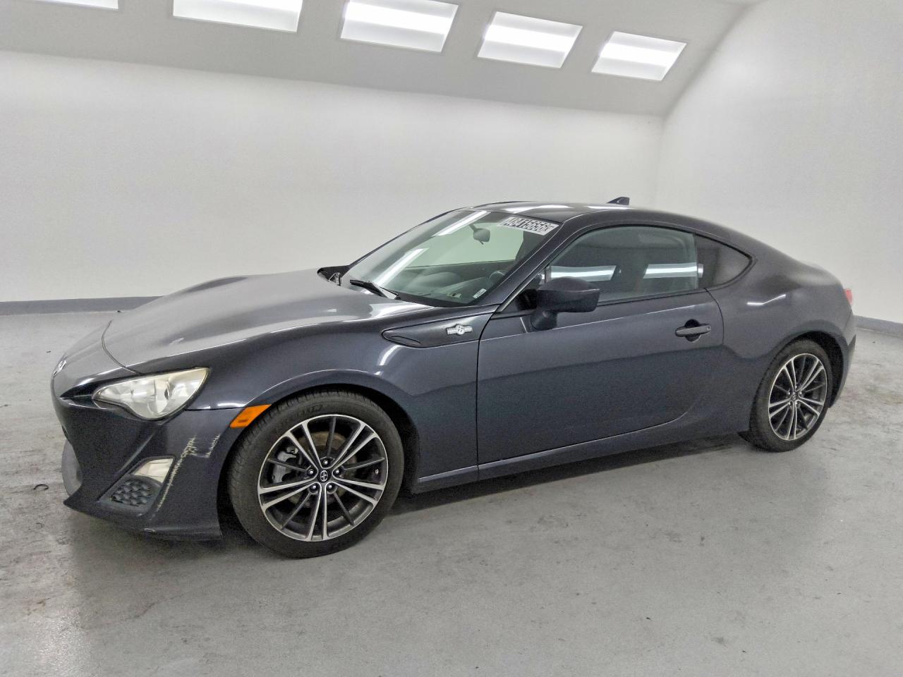 JF1ZNAA1XF9714007 · 2015 SCION FR-S