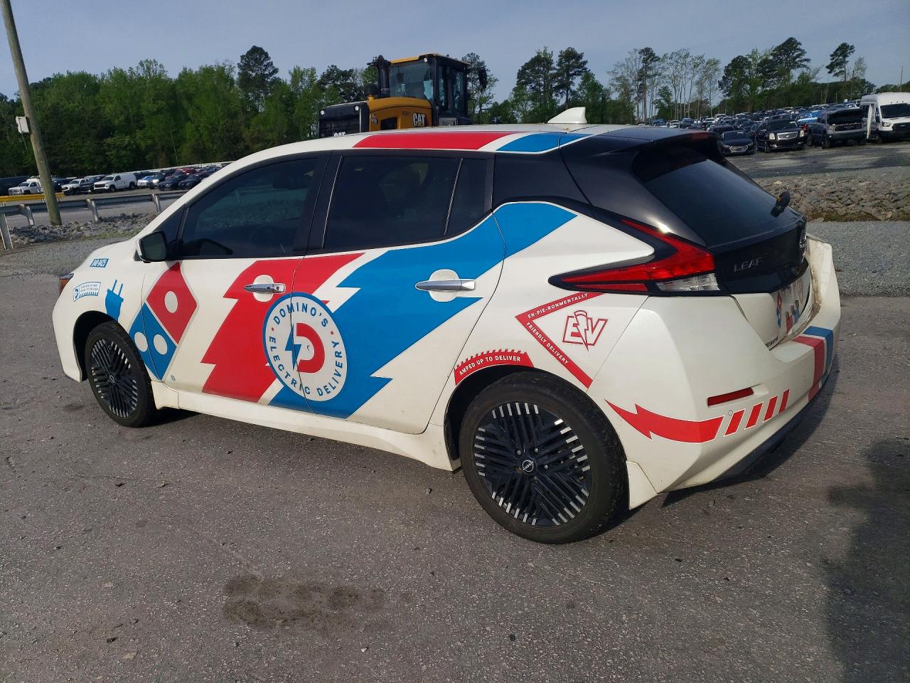 1N4CZ1CV4SC558425 · 2025 NISSAN LEAF · 2/13