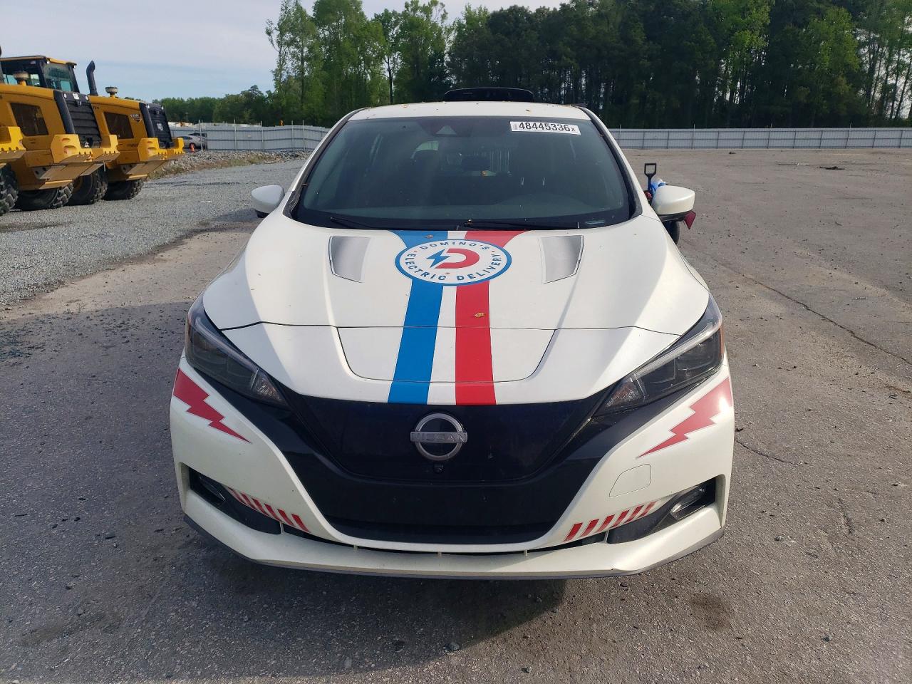 1N4CZ1CV4SC558425 · 2025 NISSAN LEAF · 5/13